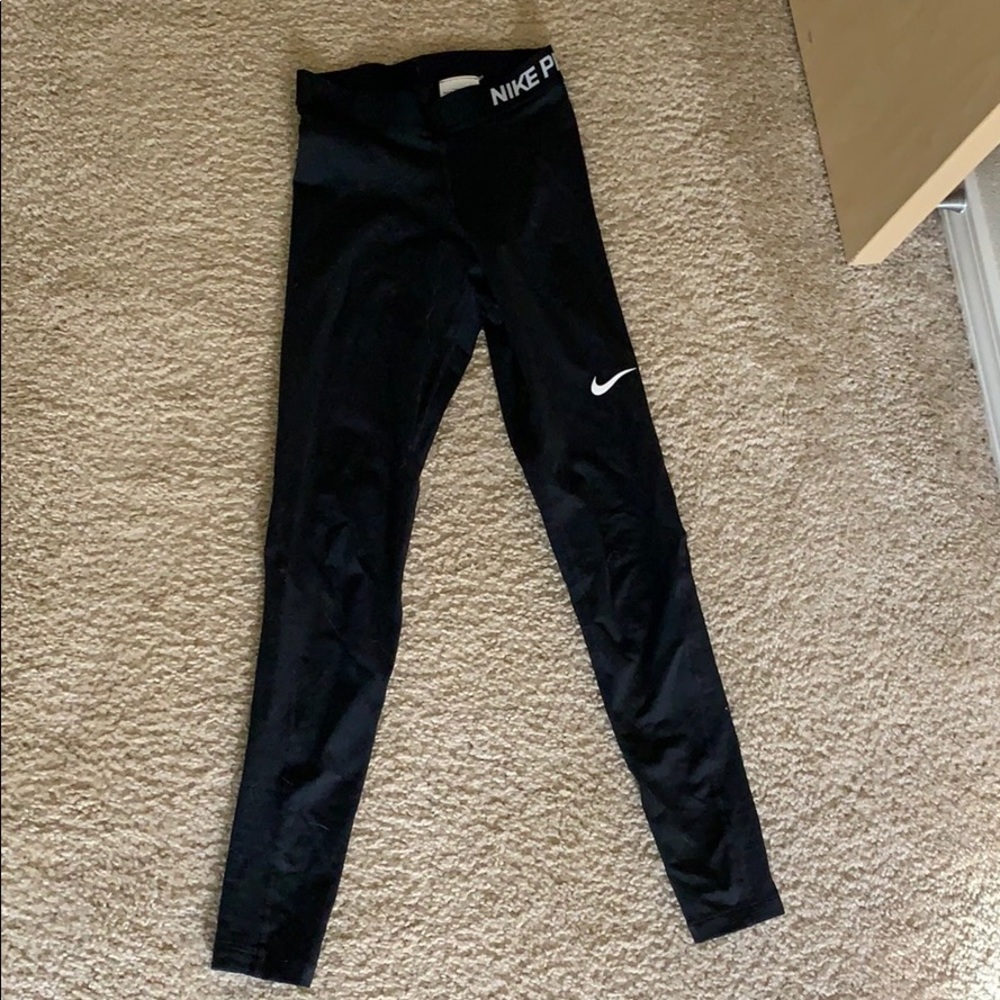 Black nike leggings